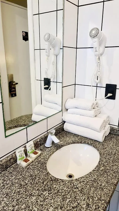 Hotel Genova Bc Balneario Camboriu 3*,  Brezilya